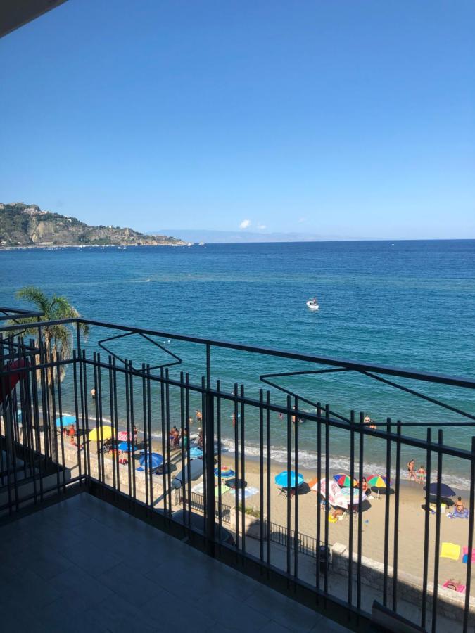 La Mansarda Apartment Giardini Naxos Exterior photo